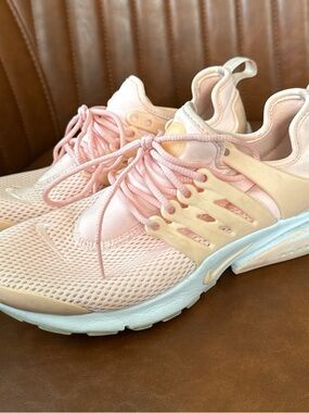 Women’s Nike Presto Pink